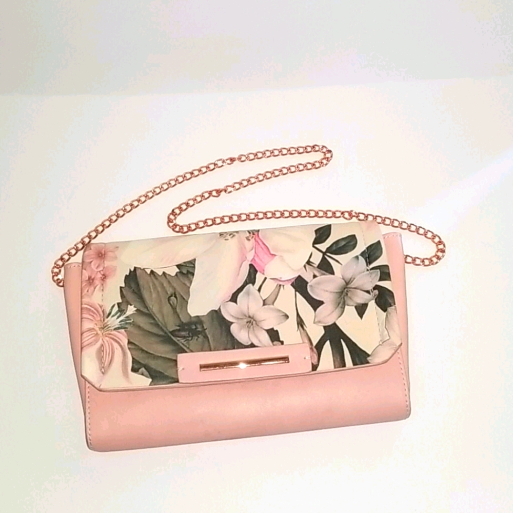 Danielle Nicole Purse